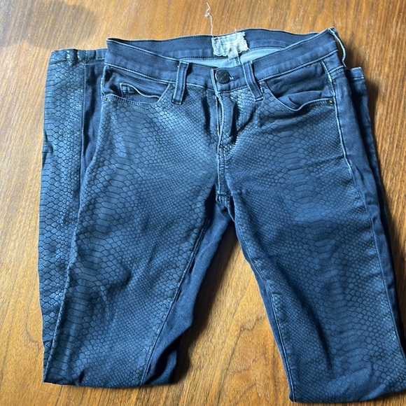 Current Elliott. Made in USA texturized pants. - Picture 7 of 8